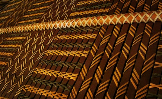 Tukutuku.